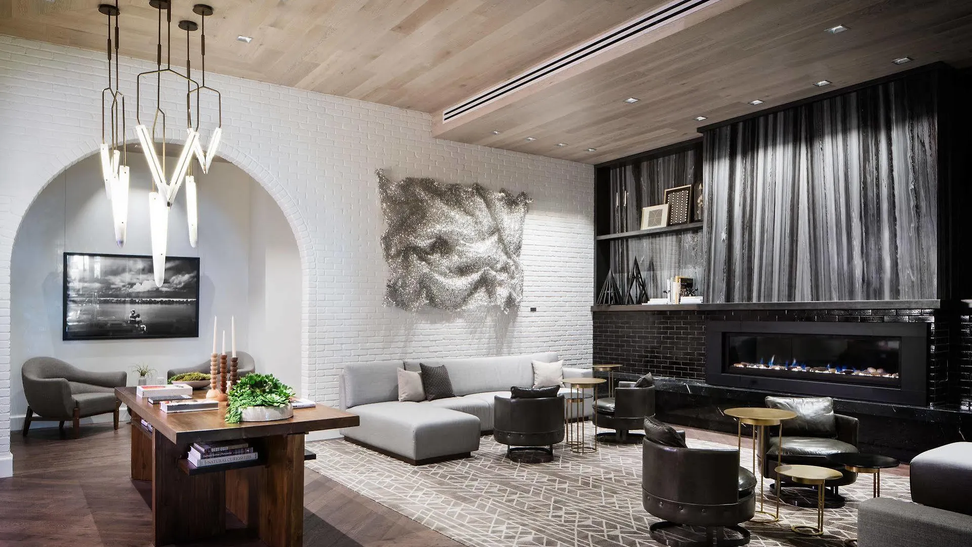 Halcyon - A Hotel In Cherry Creek DEN