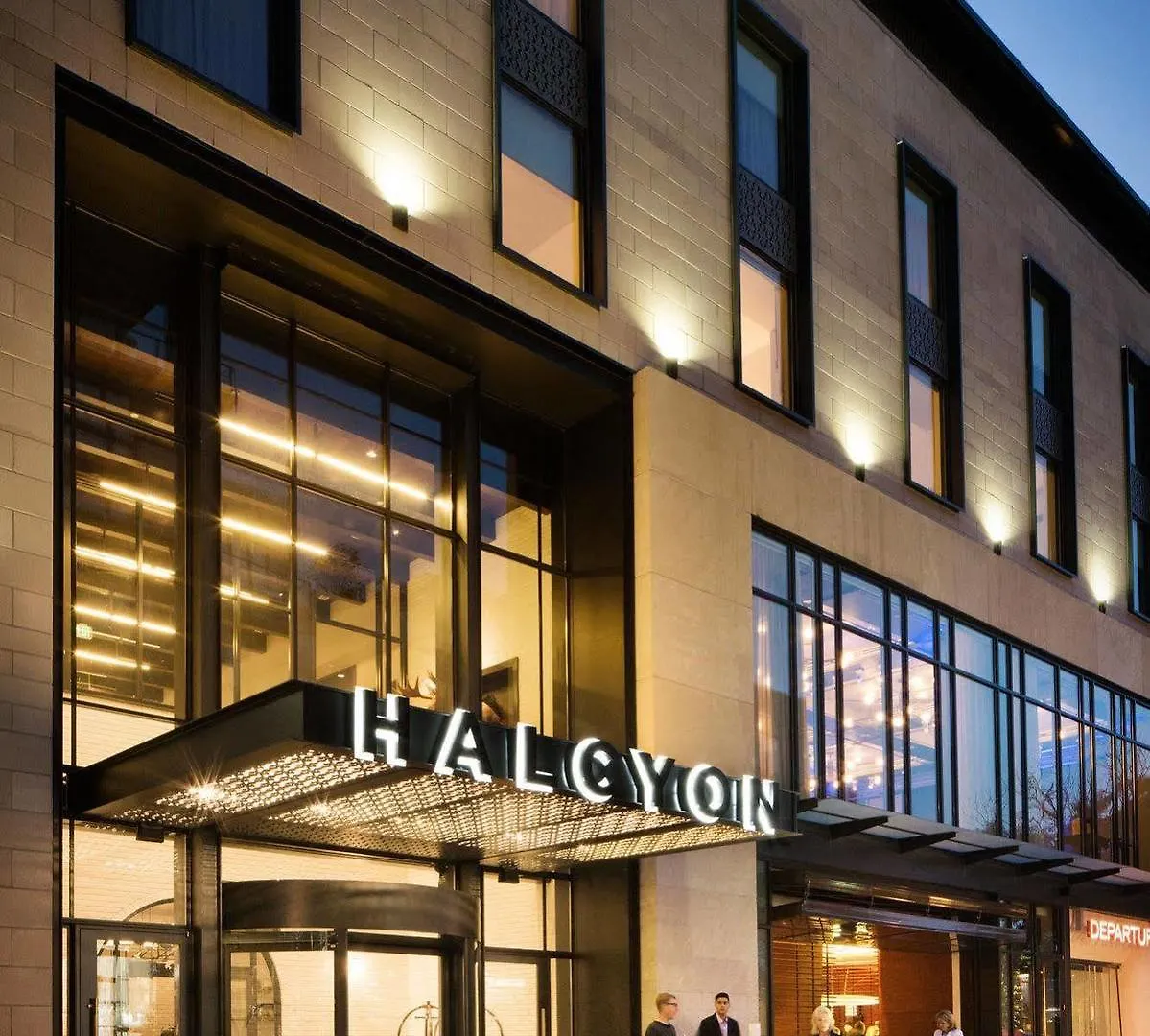 Halcyon - A Hotel In Cherry Creek DEN
