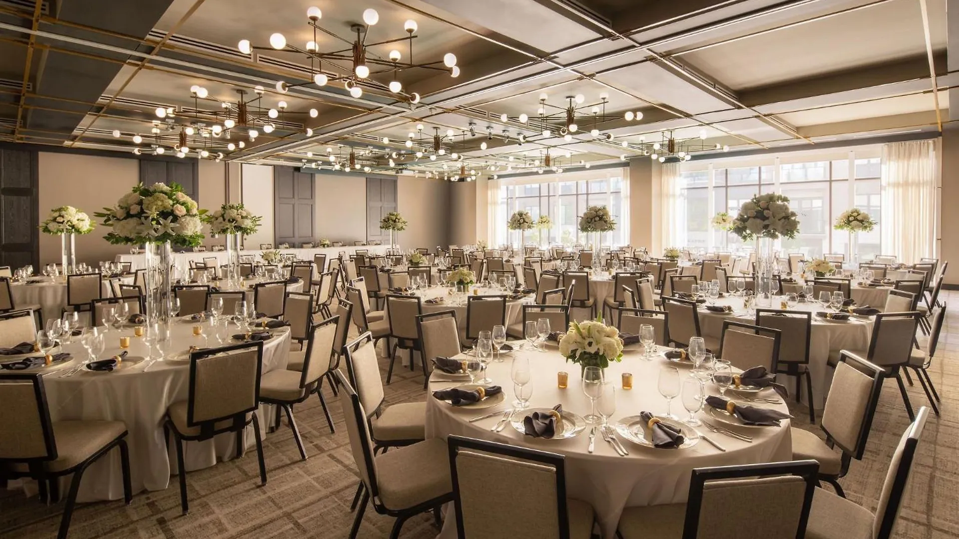Halcyon - A Hotel In Cherry Creek Denver