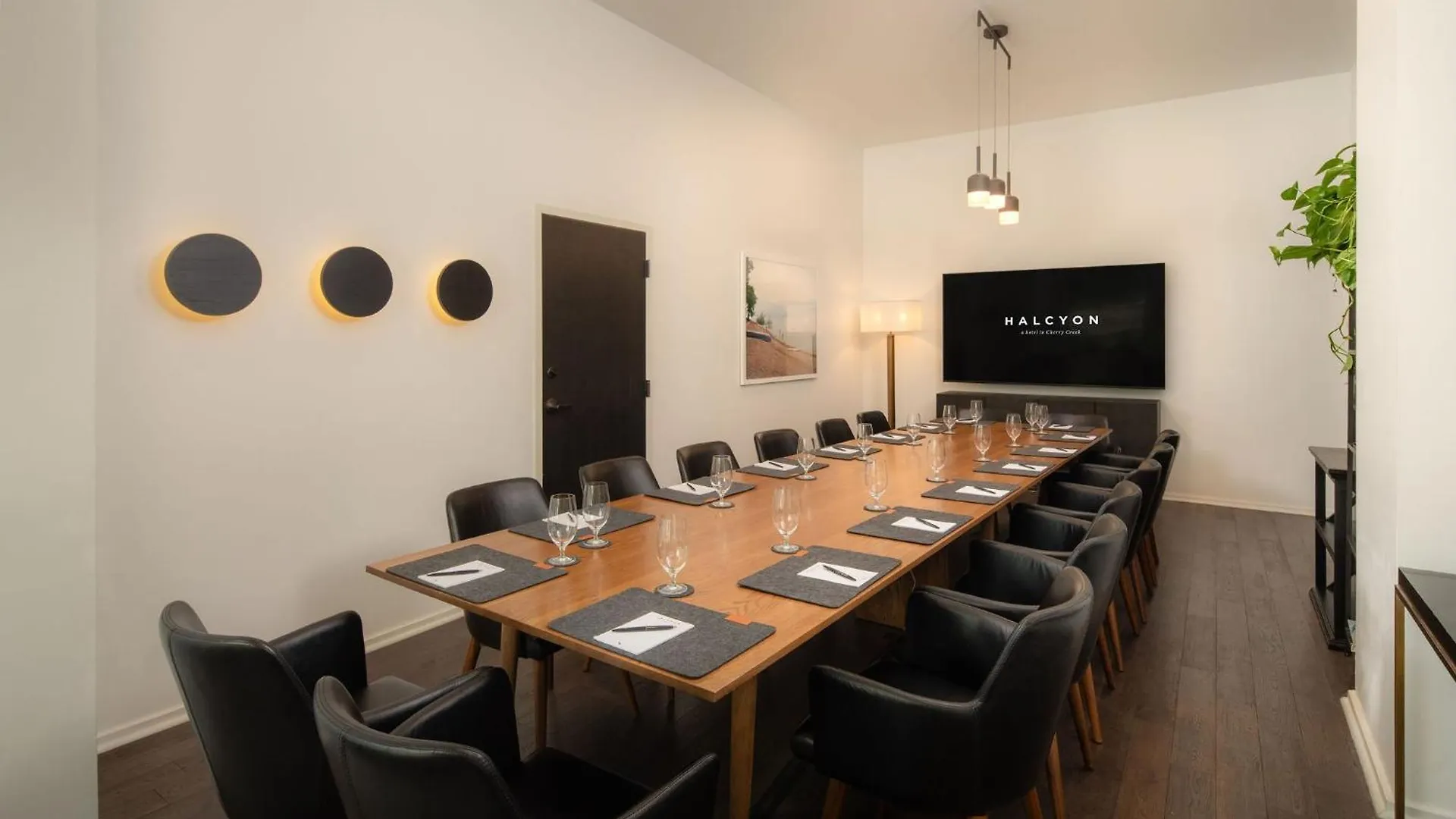 Halcyon - A Hotel In Cherry Creek Denver