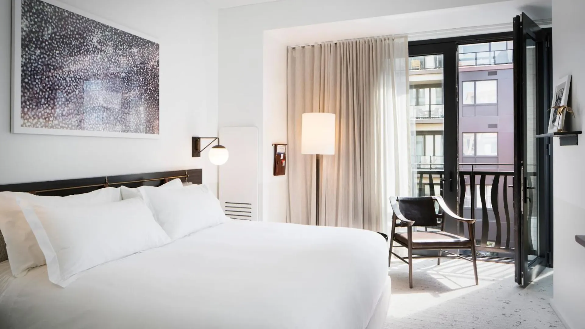 Halcyon - A Hotel In Cherry Creek